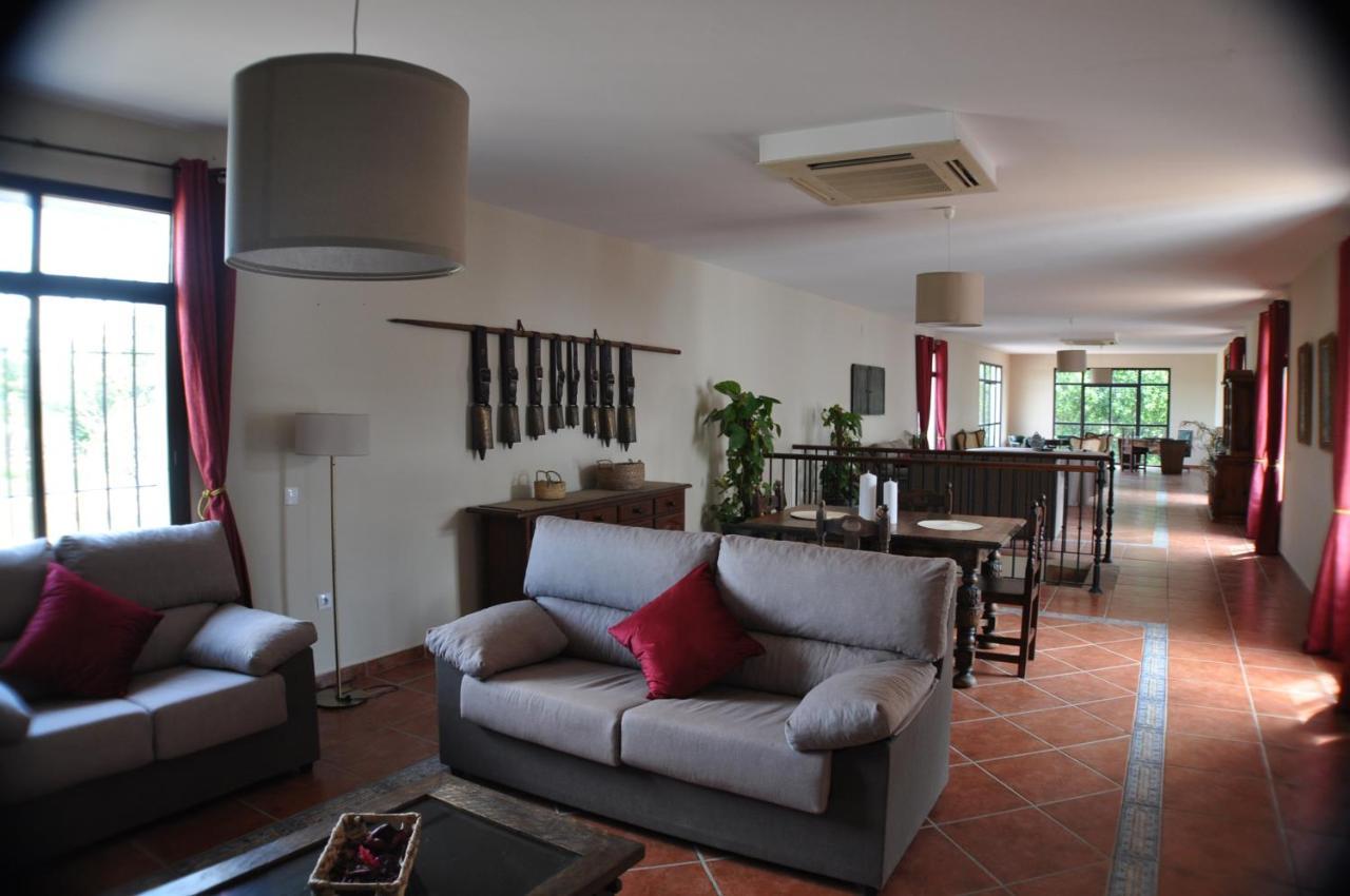 Cortijo La Amazona Villa Sevilla Exteriör bild